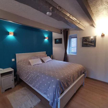Appartamento Le Rez De Jardin Honfleur Esterno foto